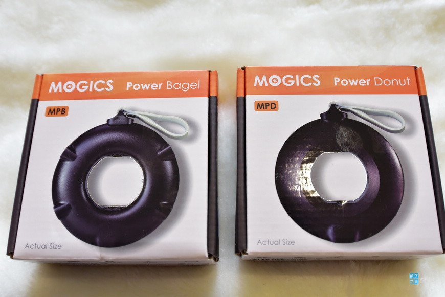 <團購>【MOGICS】Power Donut &#038; Power Bagel 旅行用圓形排插、附萬國插座、出國不煩腦插座好幫手、完美解決充電問題的好東西 (開箱)
